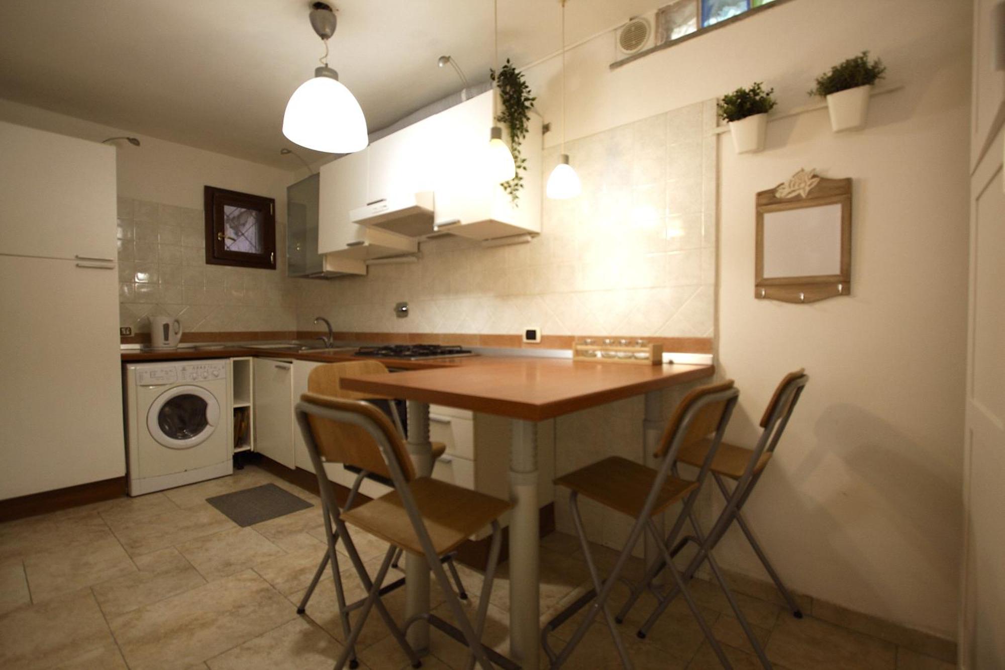 ローマAppia Antica 2Br With Swimming Poolアパートメント エクステリア 写真